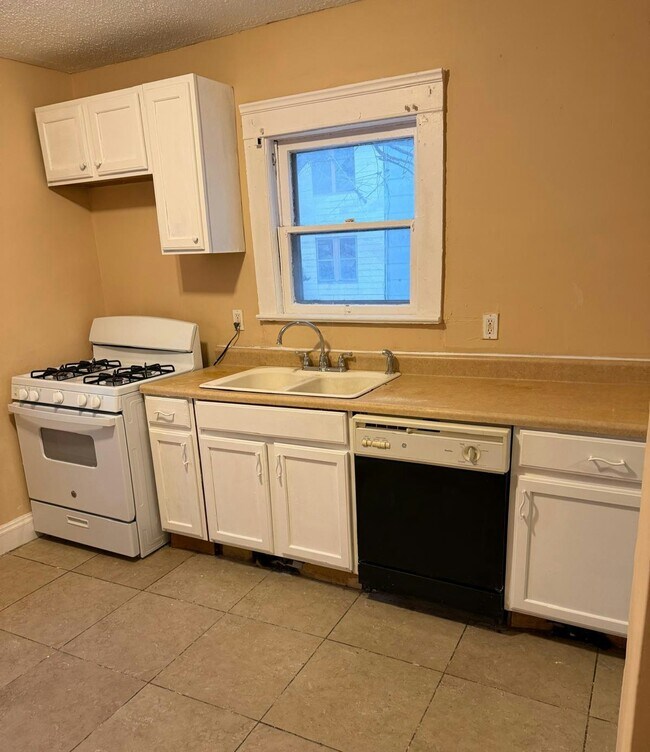 Foto del edificio - 3381 E 149th St