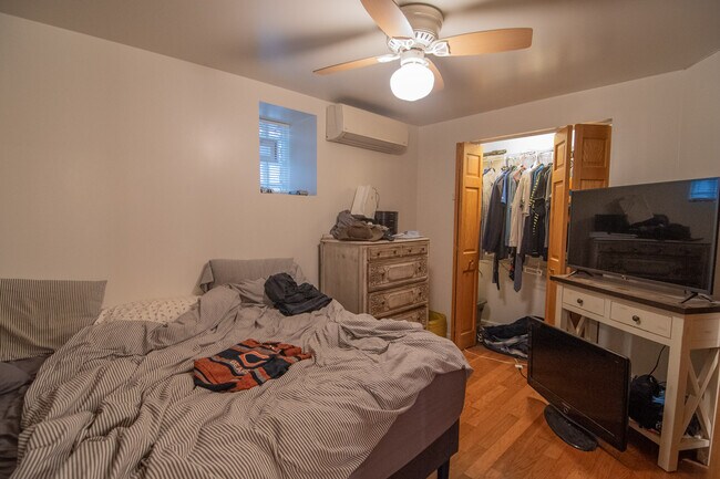 Foto del edificio - 1537 N Rockwell St