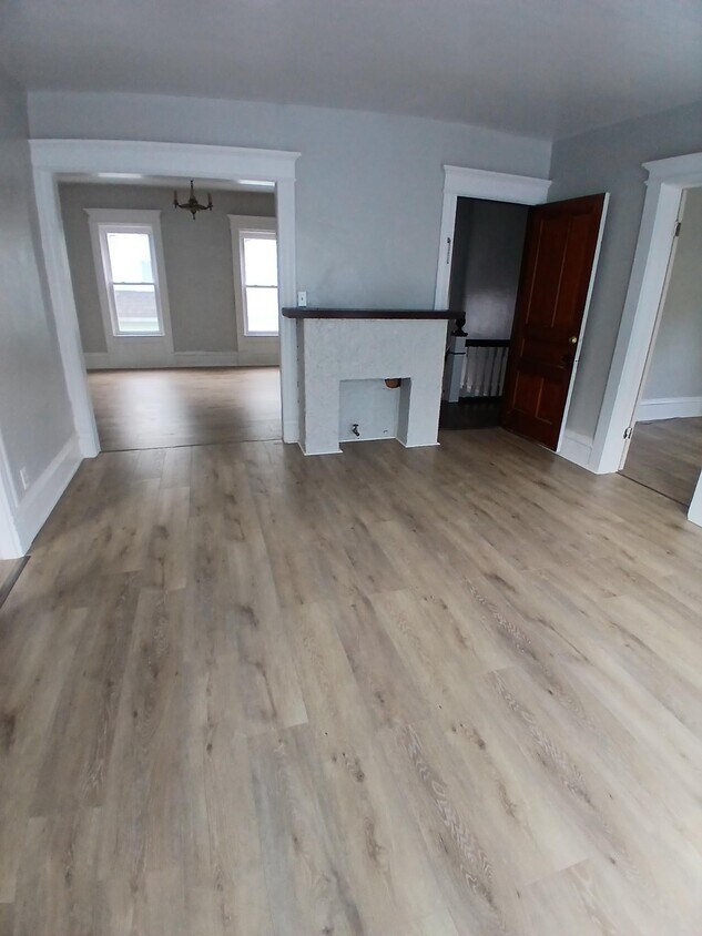 Foto principal - 85 Bowen St