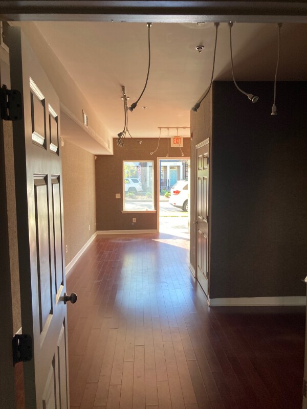 Building Photo - 2922 Howard Ave