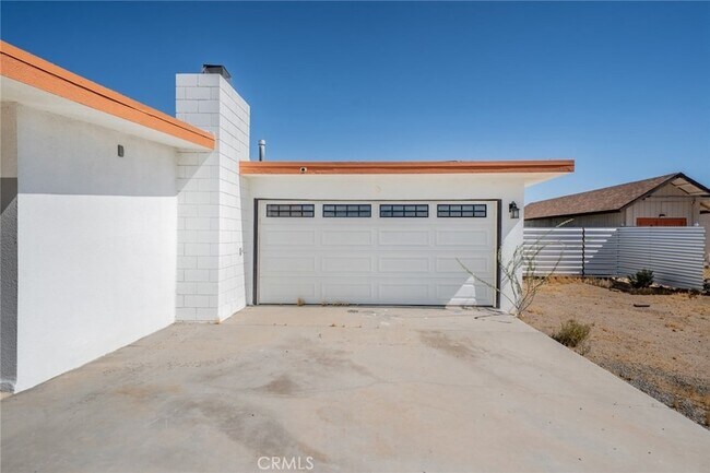 Building Photo - 59128 Nelson Ave