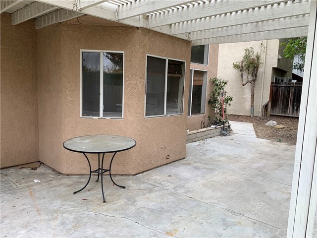 Building Photo - 3166 Ashbrook Dr