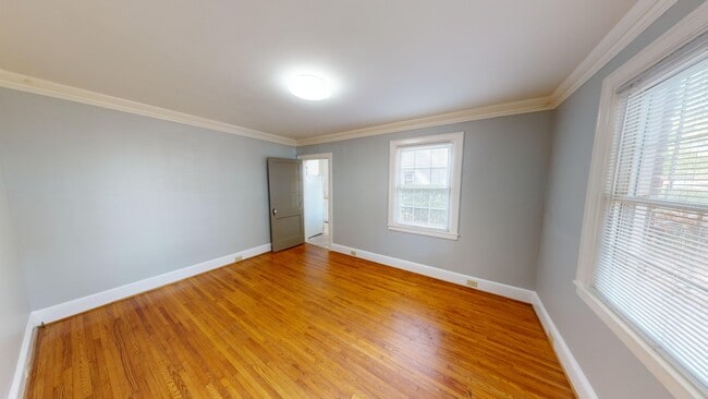 Building Photo - 2138 McClintock Rd
