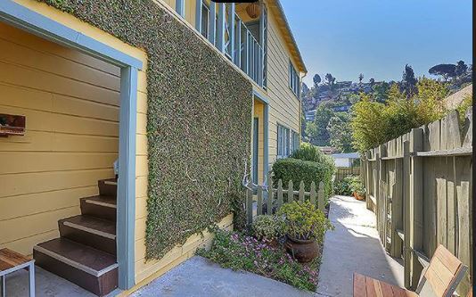 Exterior - 2917 Swan Pl