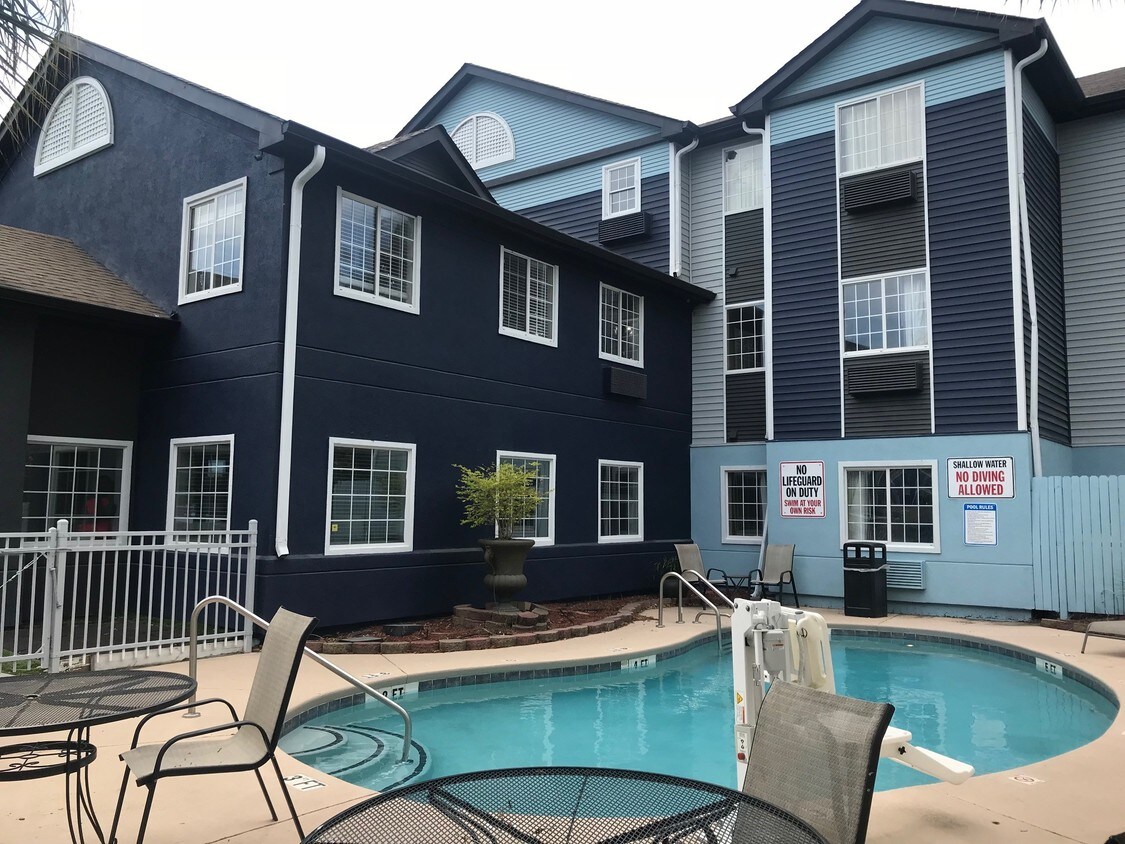 Nextloft 1376 Fording Island Rd Bluffton, SC