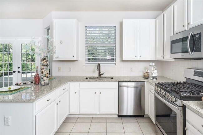 Foto del edificio - 4022 Cargill Dr