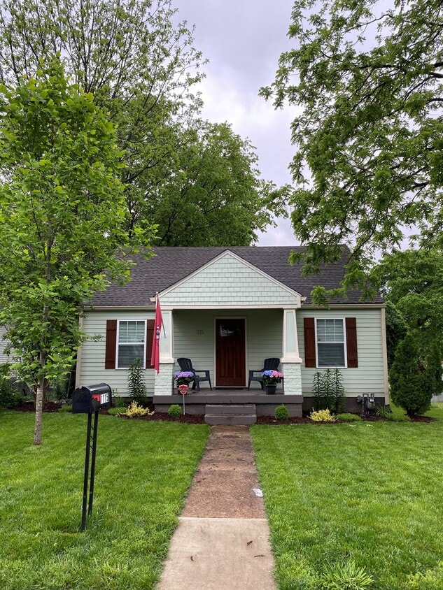 Primary Photo - 1115 N 2nd St