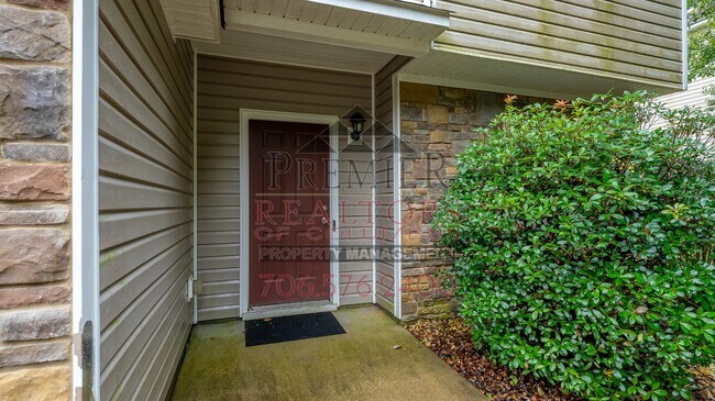 Building Photo - 5025 Kingsberry Ln