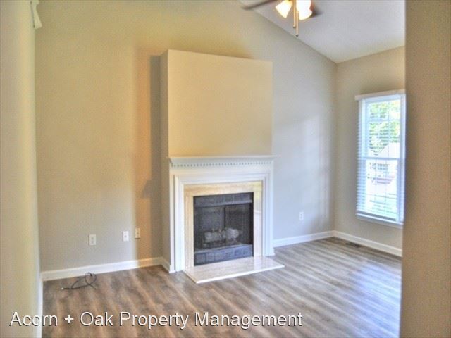 Foto del edificio - 3 br, 2 bath House - 425 Johnson St