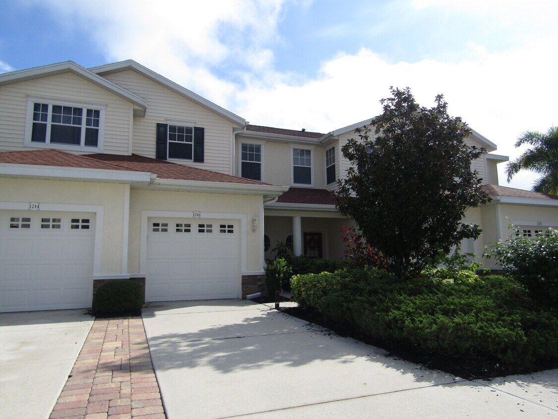 Primary Photo - 1216 Jonah Dr