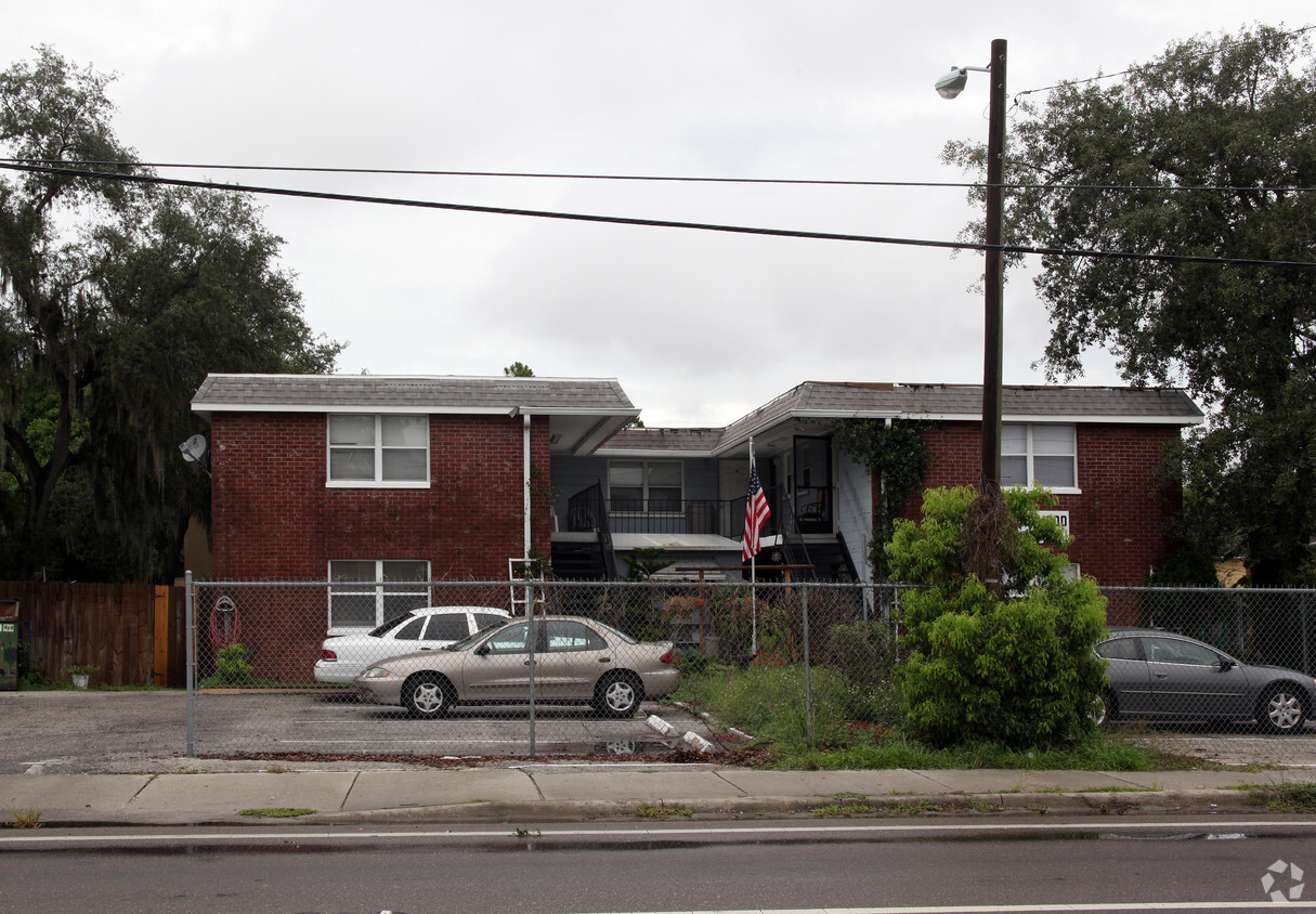 Building Photo - 2120 E 131st Ave