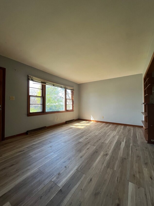 Foto principal - 2bd 1ba duplex