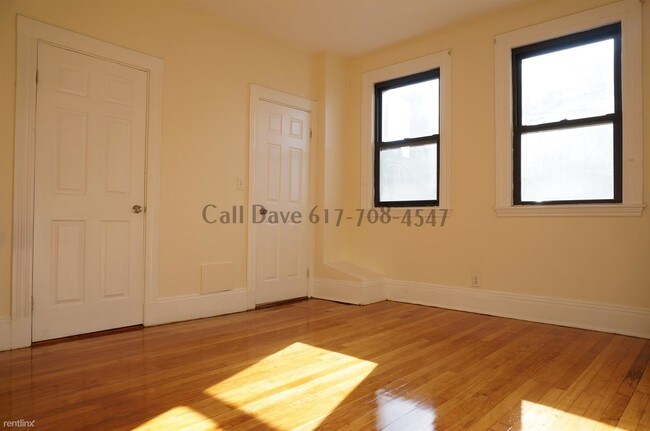 Building Photo - 1 br, 1 bath  - 1216 Commonwealth Ave # 27KY