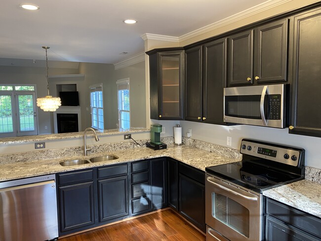 Foto del edificio - 6002 River Estates Dr