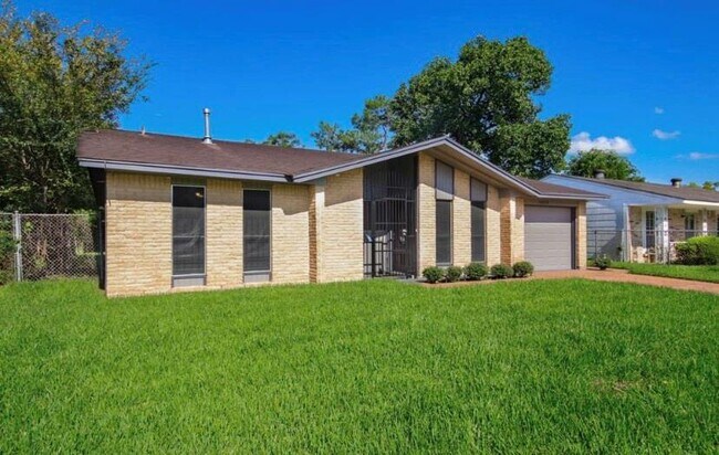 Foto del edificio - 12530 S Coast Dr
