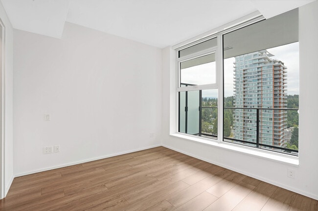 Building Photo - 3809 Evergreen Pl