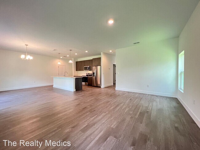 Building Photo - 4 br, 2 bath House - 350 Wisteria Ave NW