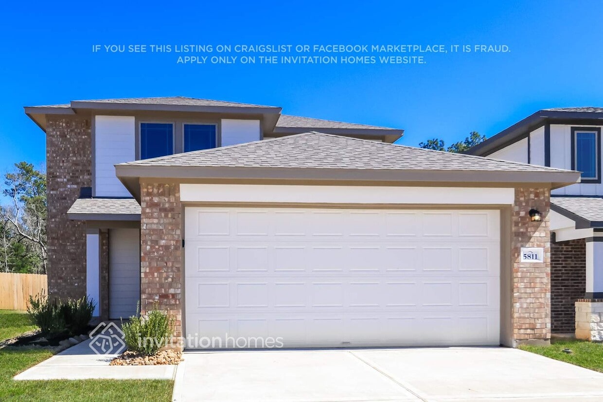Foto principal - 5811 Canterbury Bells Ln