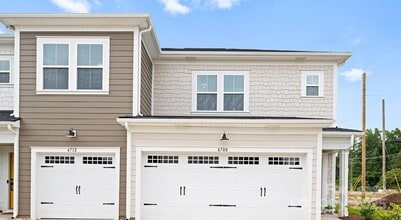 Building Photo - 9100 Bluedale Rd Building Photo - 9100 Bluedale Rd