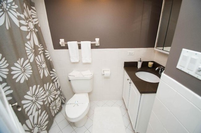 Foto del edificio - 206 E Chestnut St