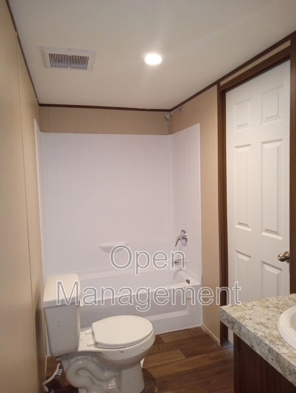 Foto del edificio - 2501 Martin Luther King Dr