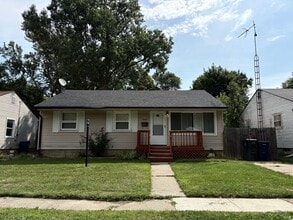 Building Photo - 5618 Marja St