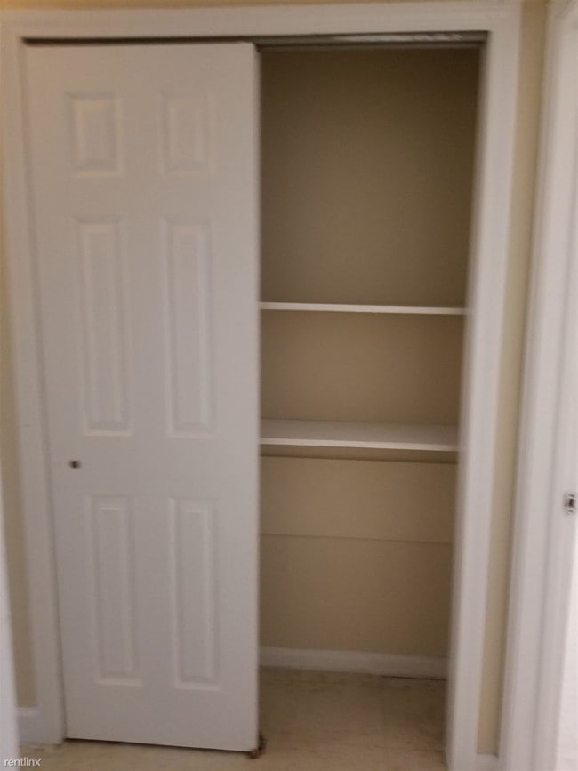 Building Photo - 2 br, 1 bath  - 119 Blake St 103