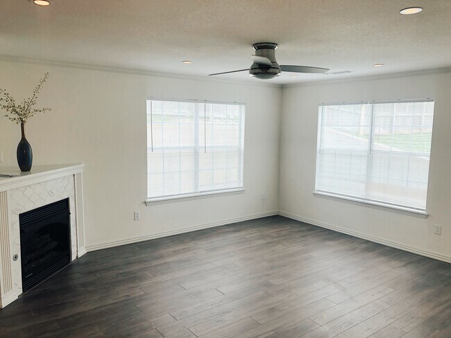 Foto del edificio - 2903 E Sterling Ct