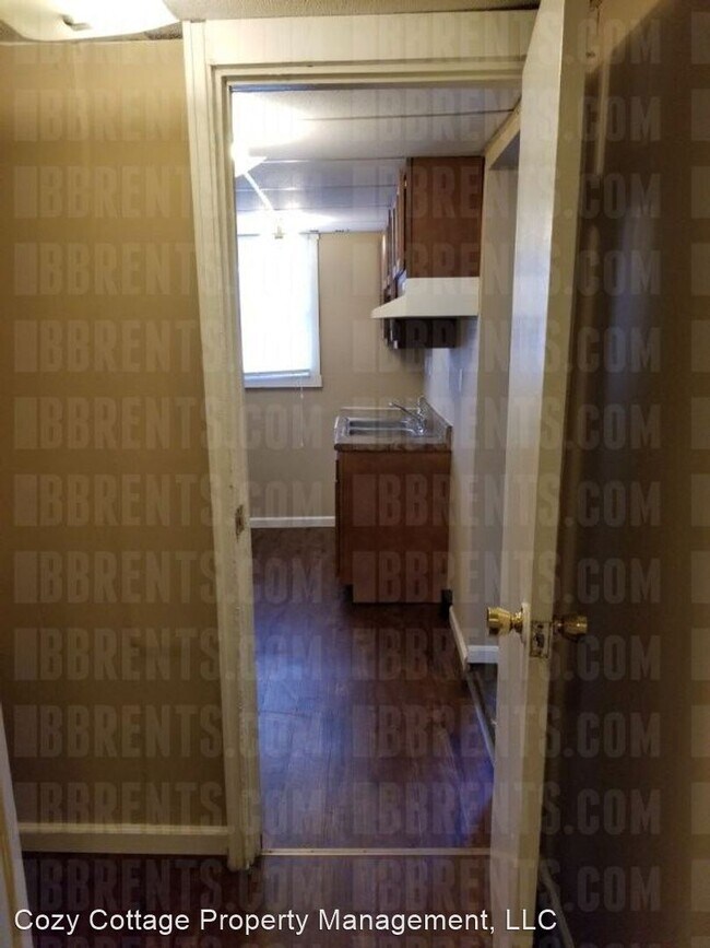 Building Photo - 1 br, 1 bath House - 1916 Linden Avenue,