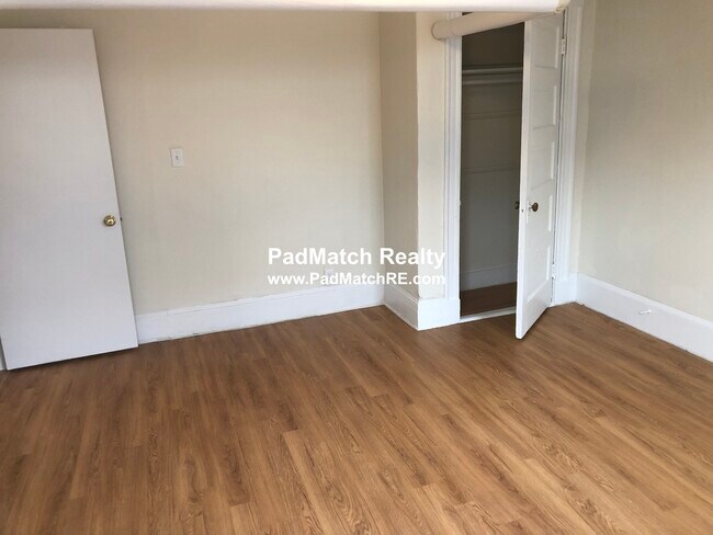 Building Photo - 7 Mount Hood Rd