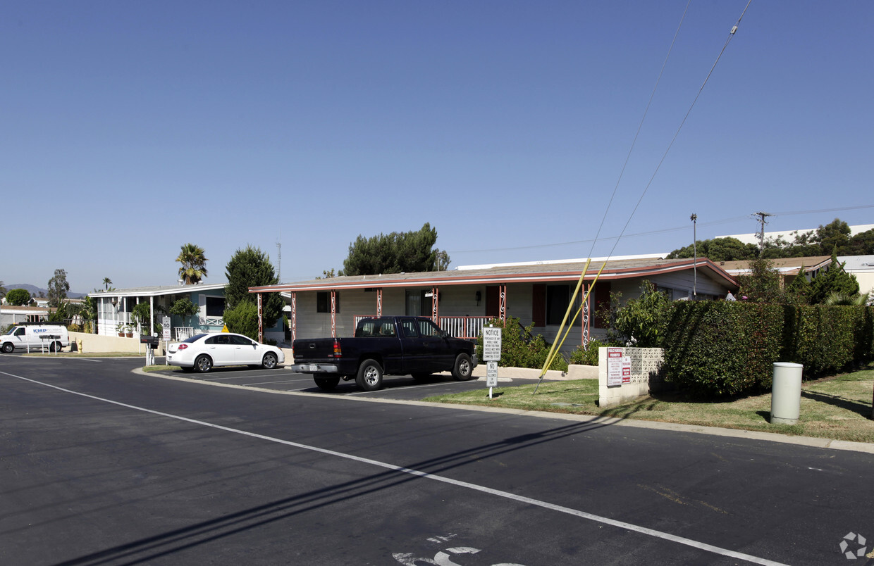 Foto del edificio - Twin Oaks Valley Park