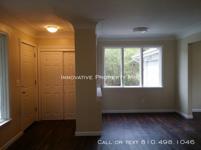 Foto del edificio - 3185 Hatherly Ave