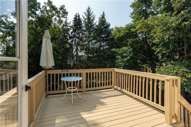 Building Photo - 24 Ingalls Ave