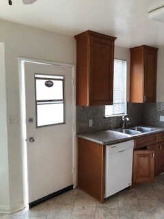 kitchen - 2316 33rd St
