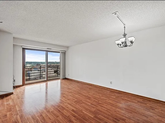 Building Photo - 66 9th St E