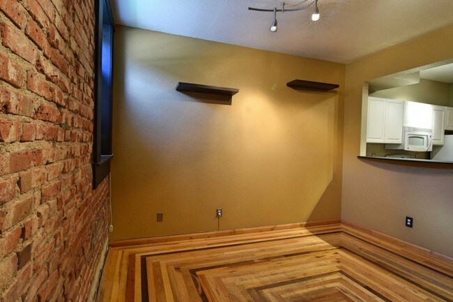 Foto del edificio - 1425 Washington St