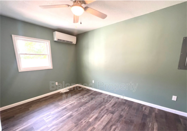 Foto del edificio - 1620 SW College Ave