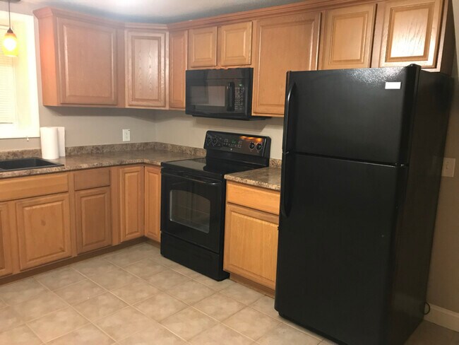 Foto del edificio - 19 Mason Rd