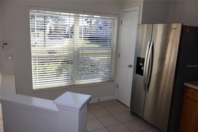 Building Photo - 4476 SW 49th Ave