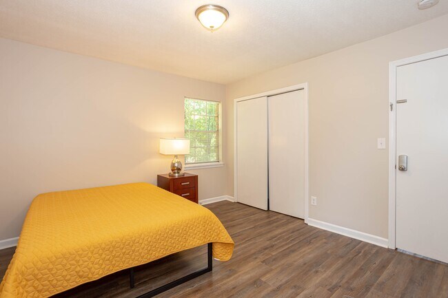 Foto del edificio - 3959 Wedgewood Ln