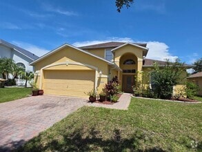 Building Photo - 2662 Patrician Cir