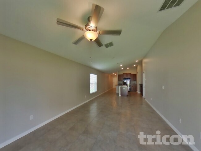 Building Photo - 17235 White Mangrove Dr