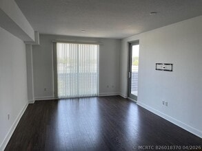 Building Photo - 1830 Radius Dr