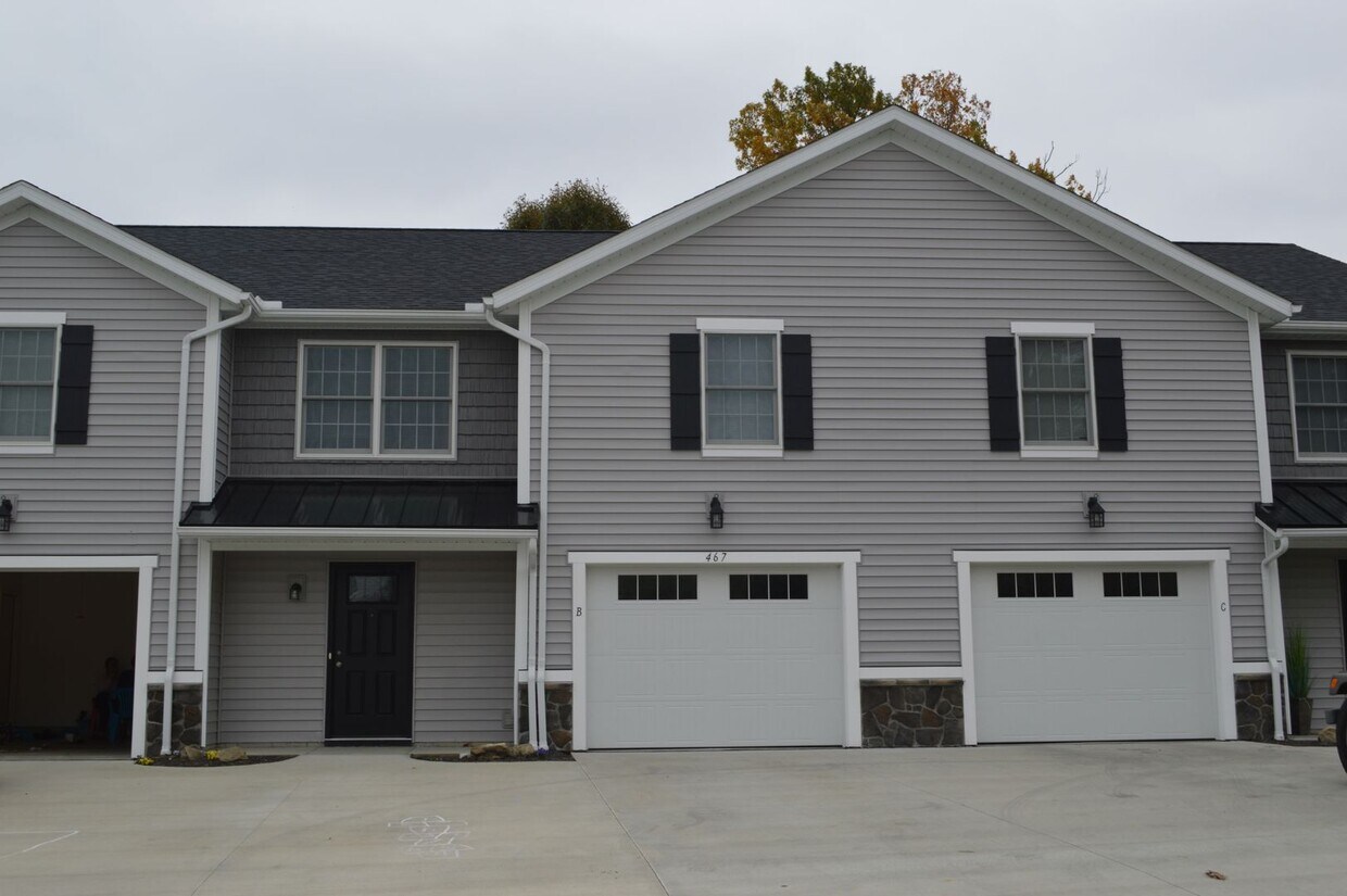 Foto principal - 467 Sparrow Way