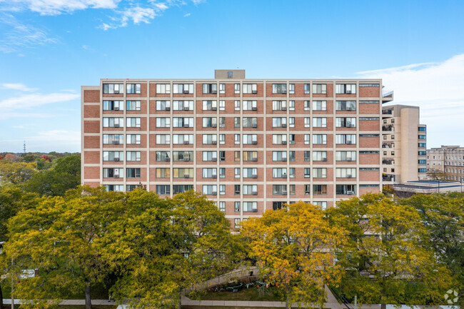 Foto del edificio - Wyandotte Co-op Apartments