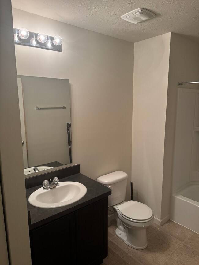 Foto del edificio - 12030 Zircon Ln