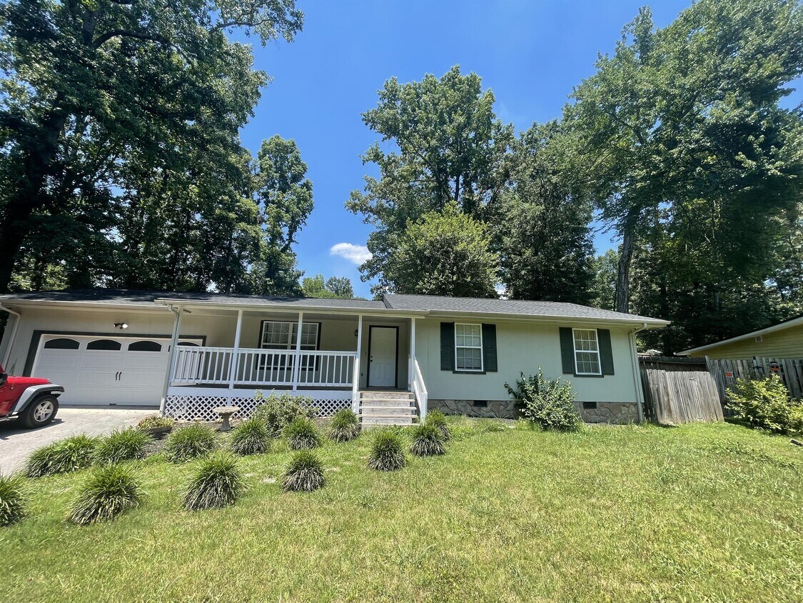 Primary Photo - 1215 Lovelady Lewis Rd