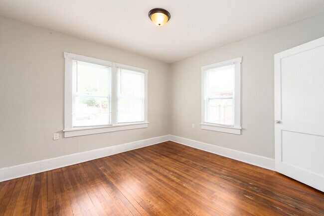 Foto del edificio - 530 26th St S