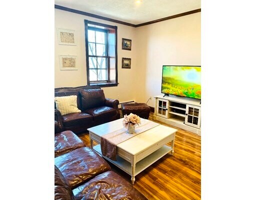Foto del edificio - 165 Winnisimmet St