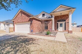 Building Photo - 10004 Birch Tree Dr